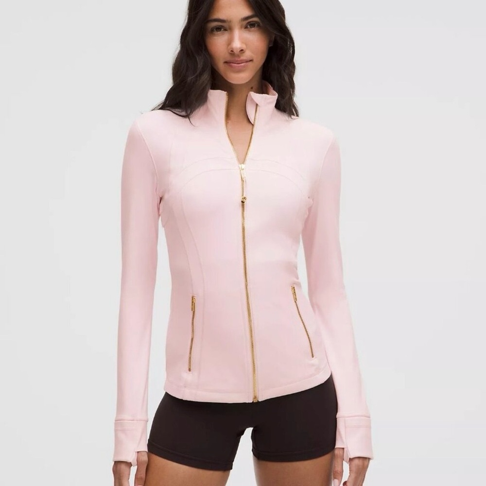 NWT LULULEMON DEFINE NULU ZIP UP IN BLISSFUL PINK